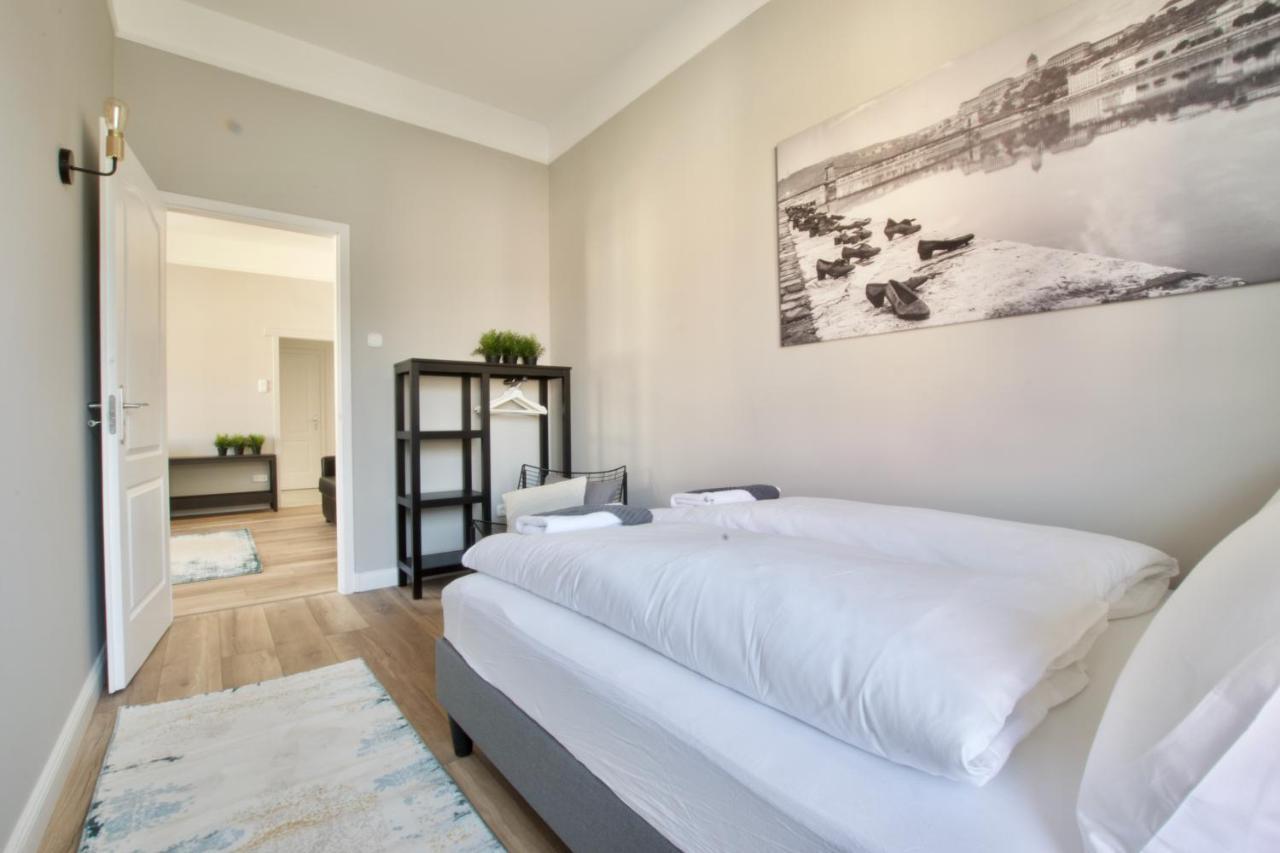 Standard Apartment By Hi5 - Tatra Street Budapest Exterior photo